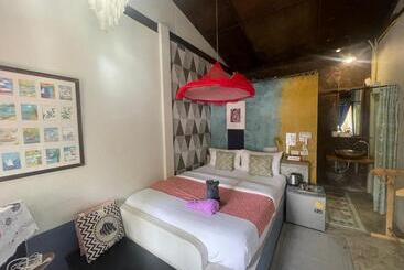 پانسیون Artist S Place Trat