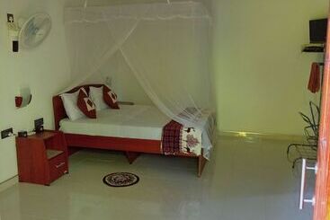 민박 Solitary Resort