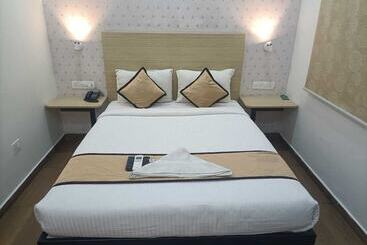 ホテル Grace Residency