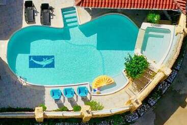 مبيت وإفطار Brisas Doradas