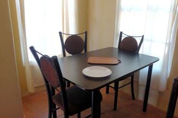 تختخواب و صبحانه Caribe Tesoro