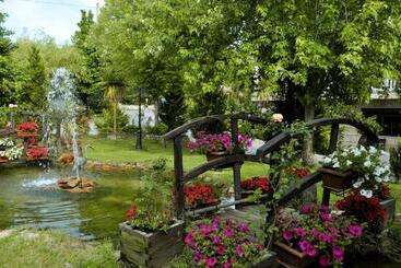 בית מלון כפרי Pazo De Monterrei