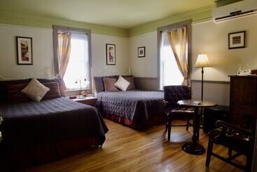 민박 Au Manoir De La Rue Merry