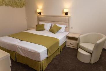 Hotel Emmar Zlatograd