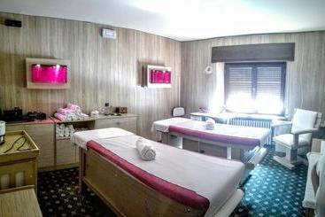 La Bocchetta Romantic Spa Hotel E Ristorante