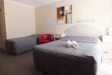 Nagambie Caravan Park & Motel