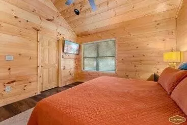 Mökkimajoitus Elevated Escape By Ghosal Luxury Lodging