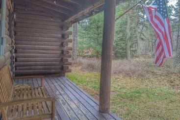 Landhus Hickory Cabin By Avantstay Firepit, Hot Tub, Game Room, Great Location