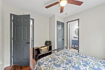 קוטג'' The Tranquil Trails By Avantstay Lake Access, Deck, Fireplace