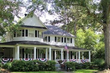 Huffman House Bed & Breakfast