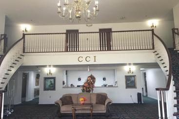 فندق على الطريق Cci Express Inn