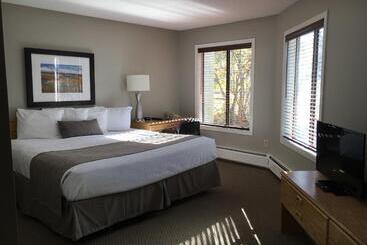 North Star Lodge & Resort