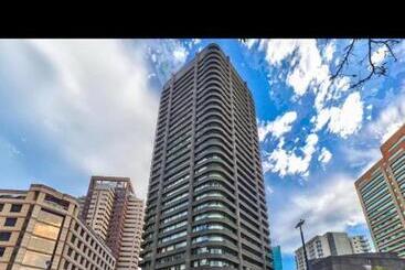 هتل آپارتمان 1501 Golden Thibault