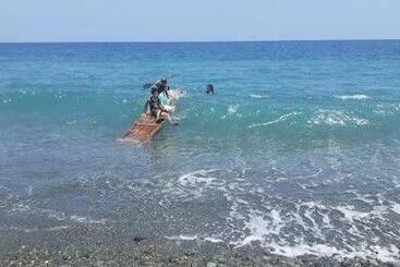 Bed & Breakfast Uncle Bob&tere Beachfront House