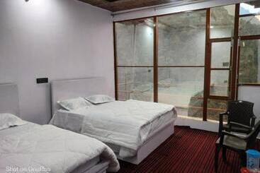 Отель Kedar Hill Resort