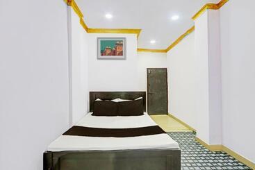 酒店 Oyo Green Hostel & Lodge