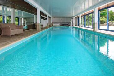 פנסיון Le Manoir De La Mantille   Plumetis