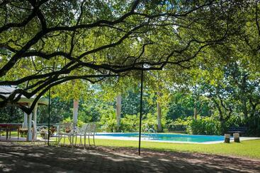 Hotel Lakma Holidays