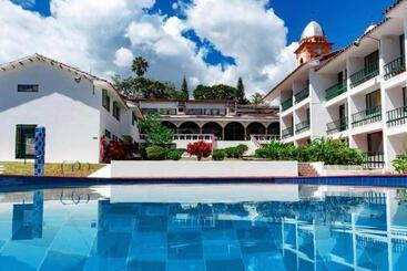 Hotel Turístico De Tenza