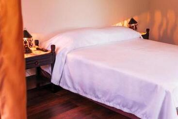 בית מלון כפרי Turístico De Tenza