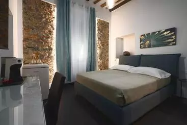 پانسیون New Moon Del Prione