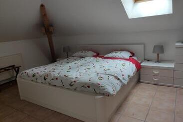 住宿加早餐  La Tulipe