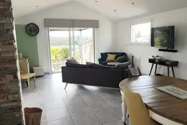 ベッドアンドブレックファースト Maison 7 Personnes Ou Chambres Dans Maison Partagée