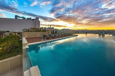 Hotel Homm Marina Sokcho Part Of Banyan Group