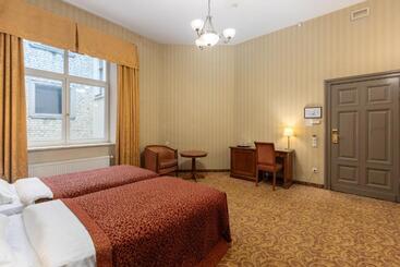 هتل The Benjamin House   Self Check In