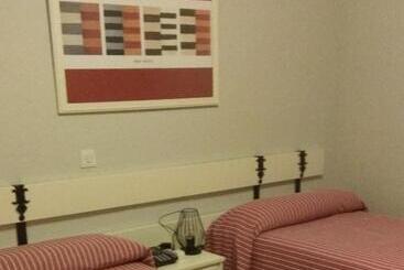 ペンション Hostal El Ventorro