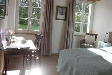 Bed & Breakfast Aux Enges