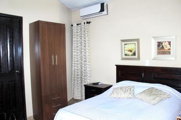 ホテル Casa Praga