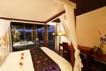 酒店 Ayuterra Resort