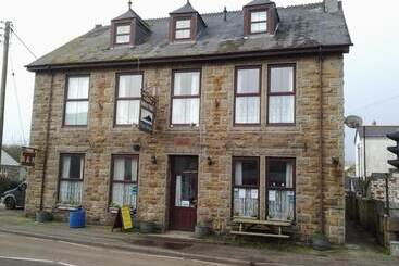 Mount View Hotel B&b