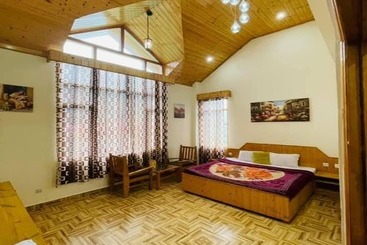 בית מלון כפרי Jamla Regency Manali