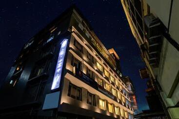 Hotel Mount Conifer Suites & Spa