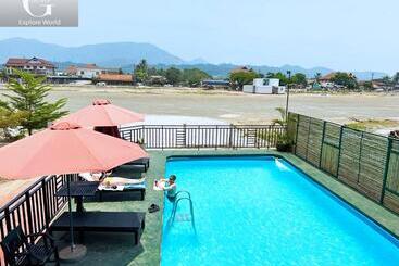 בית מלון כפרי Vang Vieng Central