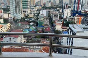 Hotel Birchtower Studio