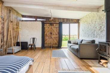 Casa Rural Cozy Studio At Crackstone Barns In Minchinhampton