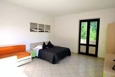 簡易ホテル Residence Leccio