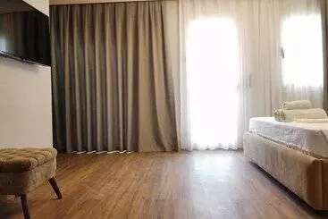 ペンション Suna Suits Home