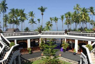 Amazing Chaung Tha Resort