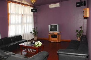 Amazing Chaung Tha Resort