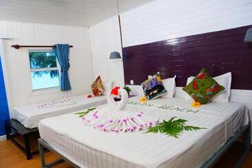 استراحتگاه Sandy Beach Bungalows