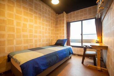 מלון דירות 045 Hostel Yoshidamachi