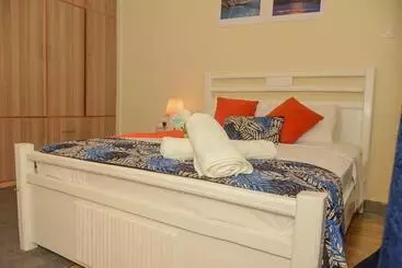 پانسیون G And M Luxe Abode