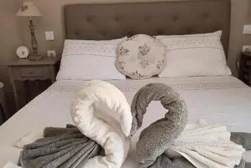 Nocleg ze śniadaniem Chez Brigitte Chambre D Hôte Avec Cour Privative,piscine