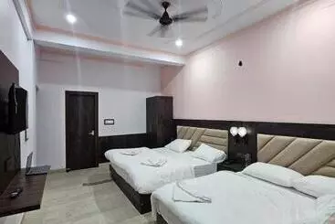 Hotel Divine Place