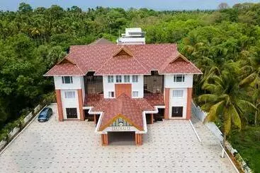 Hotel Perumatty Residency