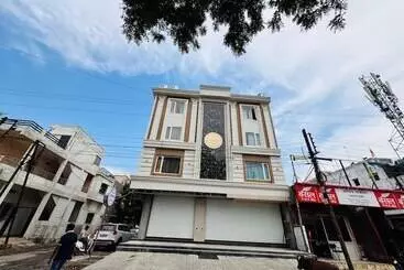 Otel Rudhav Palace